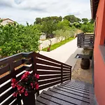Apartmani Karoca 3